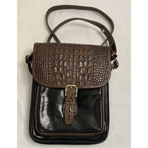Vintage Brahmin Leather Crossbody/Purse Croc Embossed Brown/Black